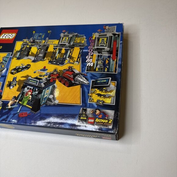 New LEGO DC Comics Super Heroes: The Batcave (6860) Factory Sealed - Picture 4 of 4